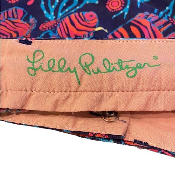 Lilly Pulitzer Sz 2 Blue Pink Coral & Fish Print Avenue Short Side Pockets Short - Picture 6 of 9